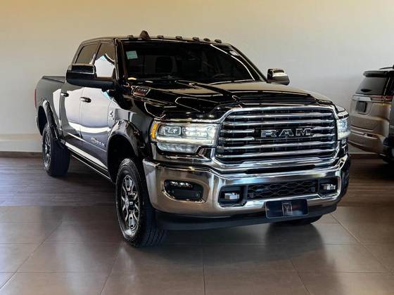 RAM 3500 6.7 I6 TURBO DIESEL LIMITED LONGHORN CD 4X4 AUTOMÁTICO RAM 3500 6.7 I6 TURBO DIESEL LIMITED LONGHORN CD 4X4 AUTOMÁTICO